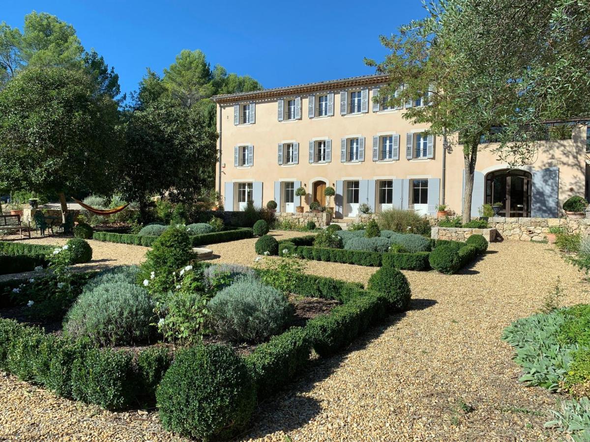 Отель La Bastide Des Enqueses Лорг Экстерьер фото